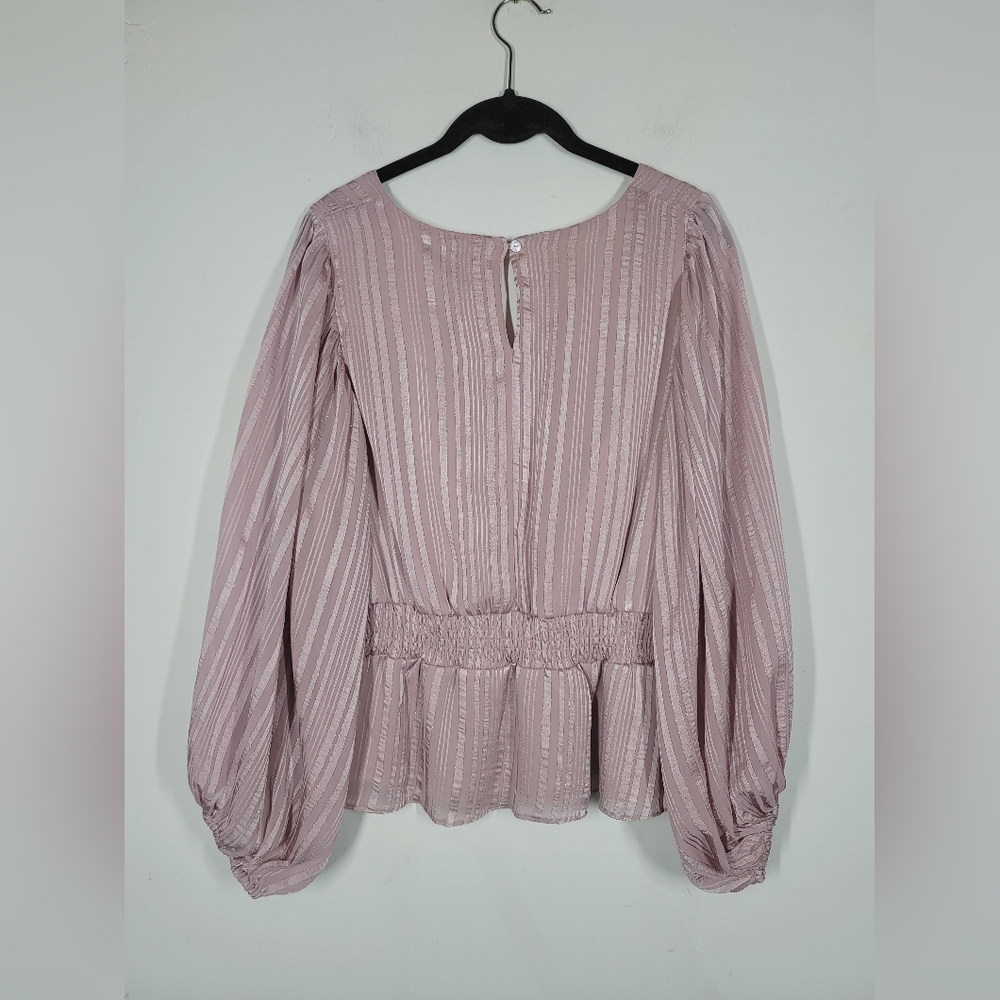 She + Sky Striped Jacquard Smocked Long Sleeve Top In Misty Pink, Size Large - Picture 4 of 6